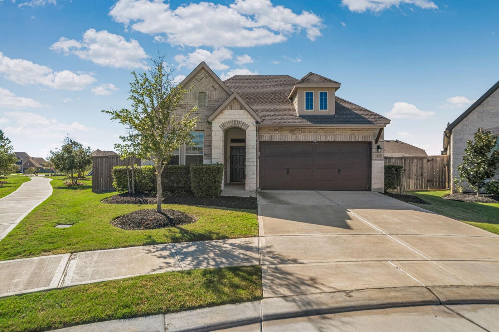 Property Photo:  2831 Chestnut Oak Circle  TX 77494 