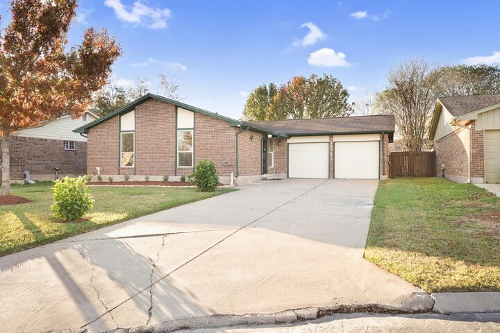 Property Photo: 11611 Burlwood Drive TX 77089