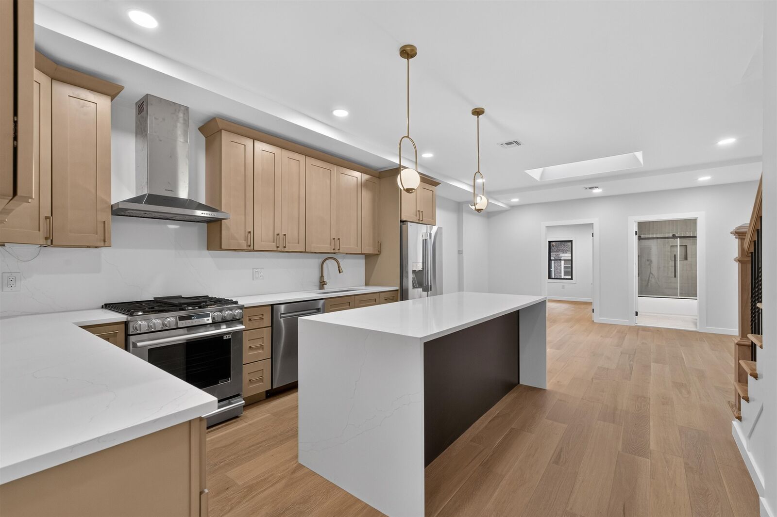 Property Photo:  188 Webster Ave 2  NJ 07307 