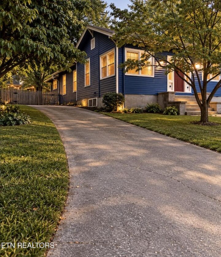 Property Photo: 215 Campus Lane TN 37918