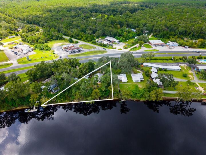Property Photo: 27753 SE Highway 19 FL 32680