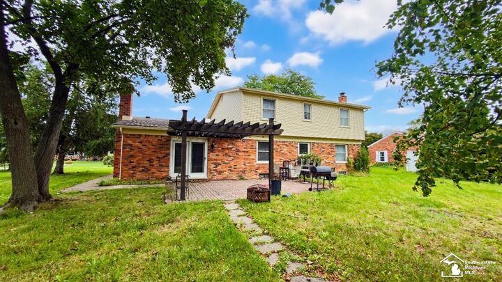 Property Photo: 5481 Raven Parkway Street MI 48161