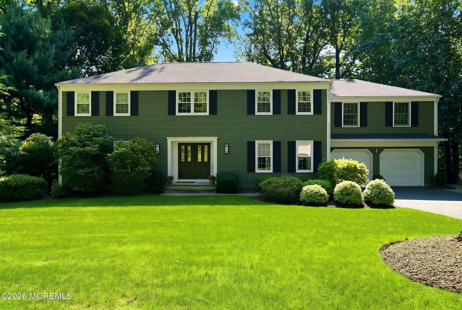 Property Photo:  41 Hillyer Circle  NJ 07748 