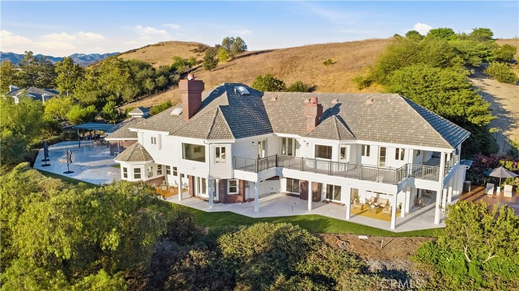 Property Photo: 22 Palma Valley CA 92679