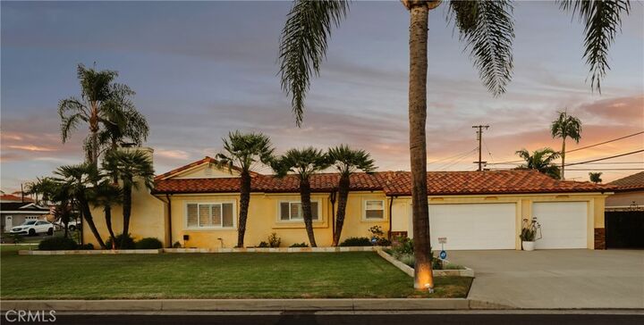 Property Photo:  10066 Sideview Drive  CA 90240 