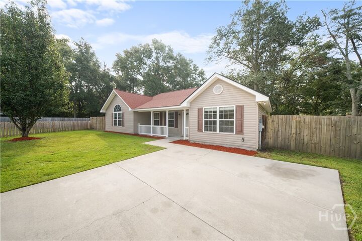 Property Photo:  100 Front Run Place  GA 31321 