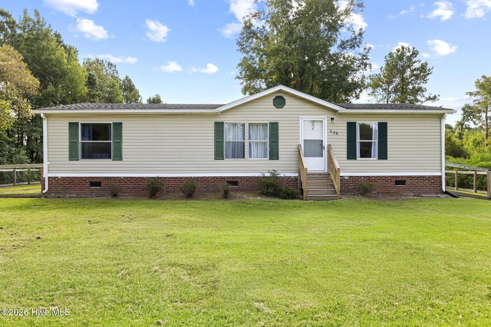 Property Photo:  620 Comfort Road  NC 28574 