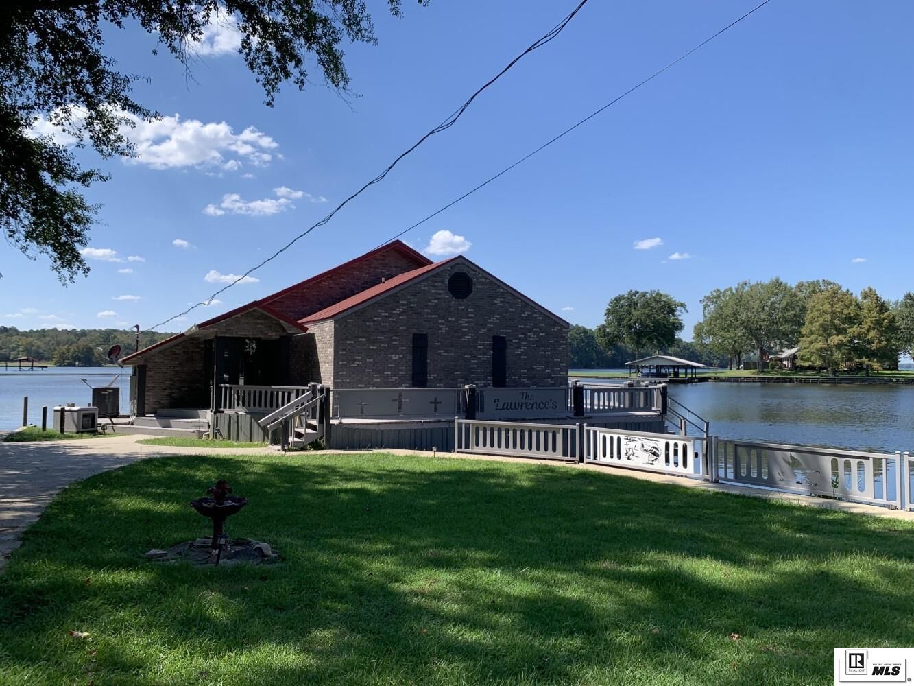 Property Photo:  138 Paradise Point  LA 71251 