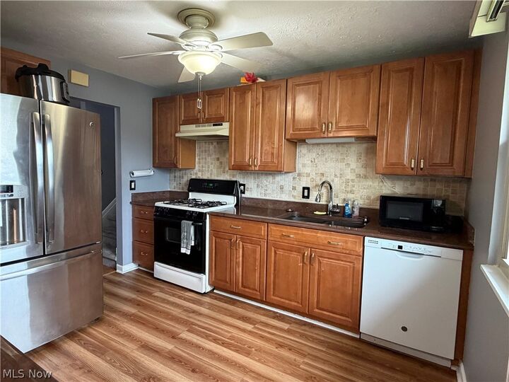Property Photo: 24881 Ridgeline Drive OH 44146