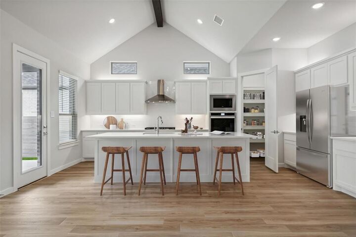 Property Photo: 4421 Rustic Ridge Drive TX 75071