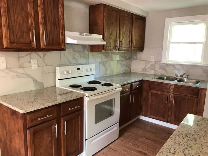 Property Photo:  8718 Dunlap Street  TX 75217 