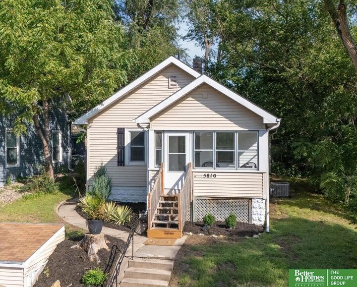 Property Photo:  5810 Cedar Street  NE 68106 