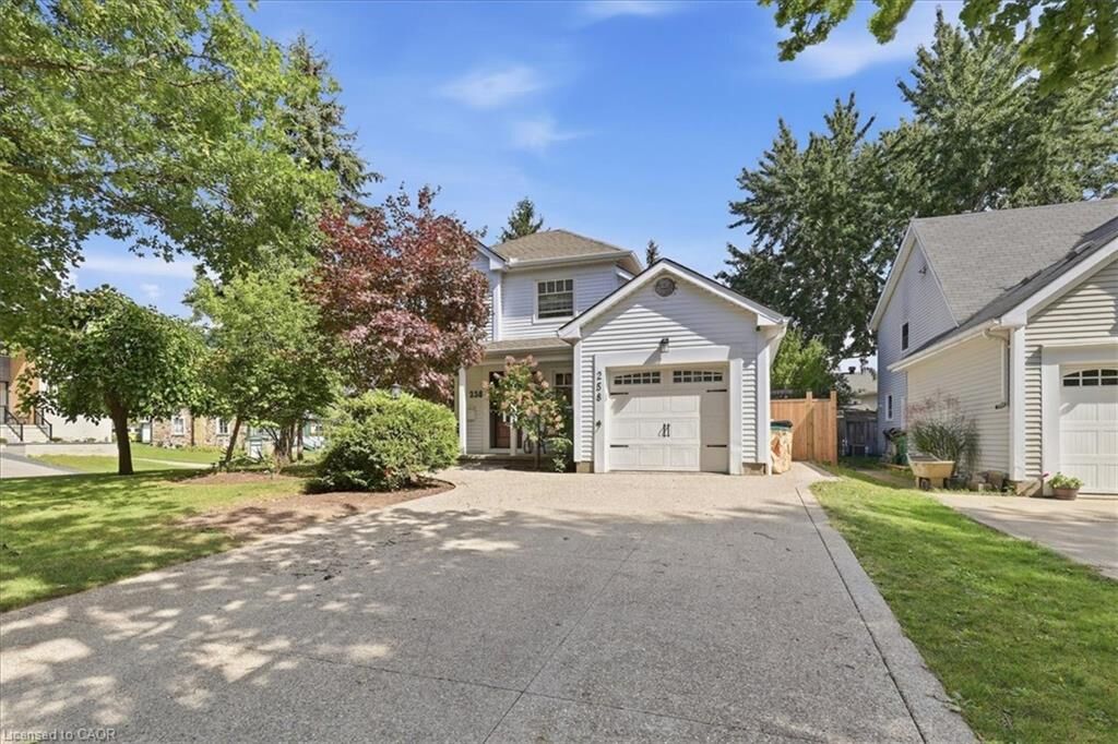 Property Photo: 258 Newport Place ON N2T 2B5