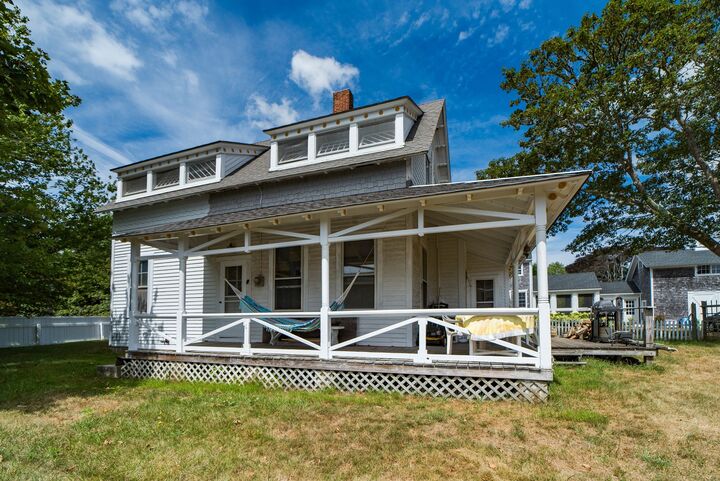 Property Photo:  2006 Main Road N/A  MA 02791 