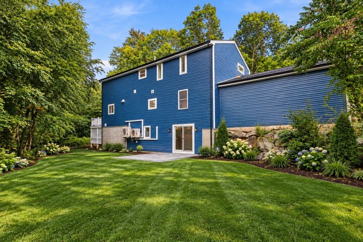 Property Photo:  11 Wilson St  MA 01748 