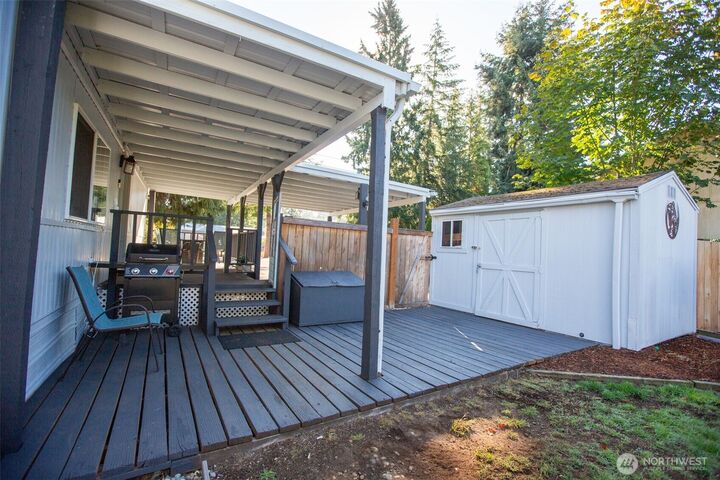 Property Photo:  12131  Sanford Street SE  WA 98589 