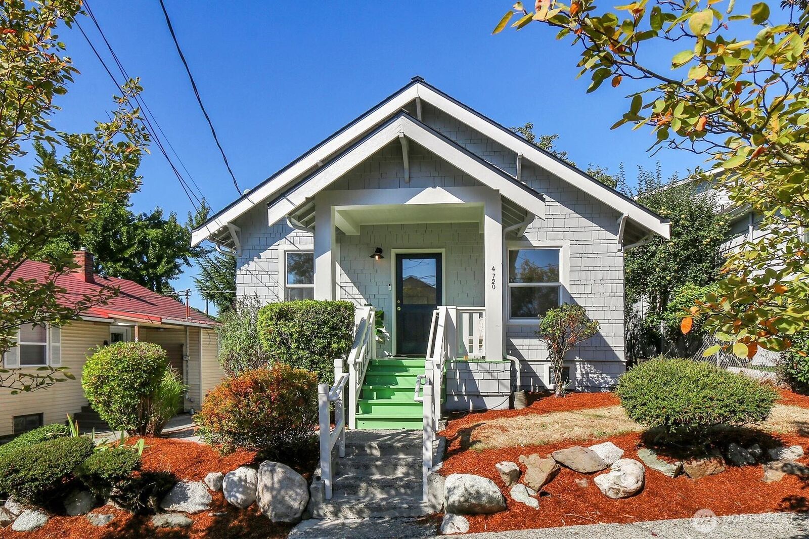 Property Photo:  4720 S Findlay Street  WA 98118 