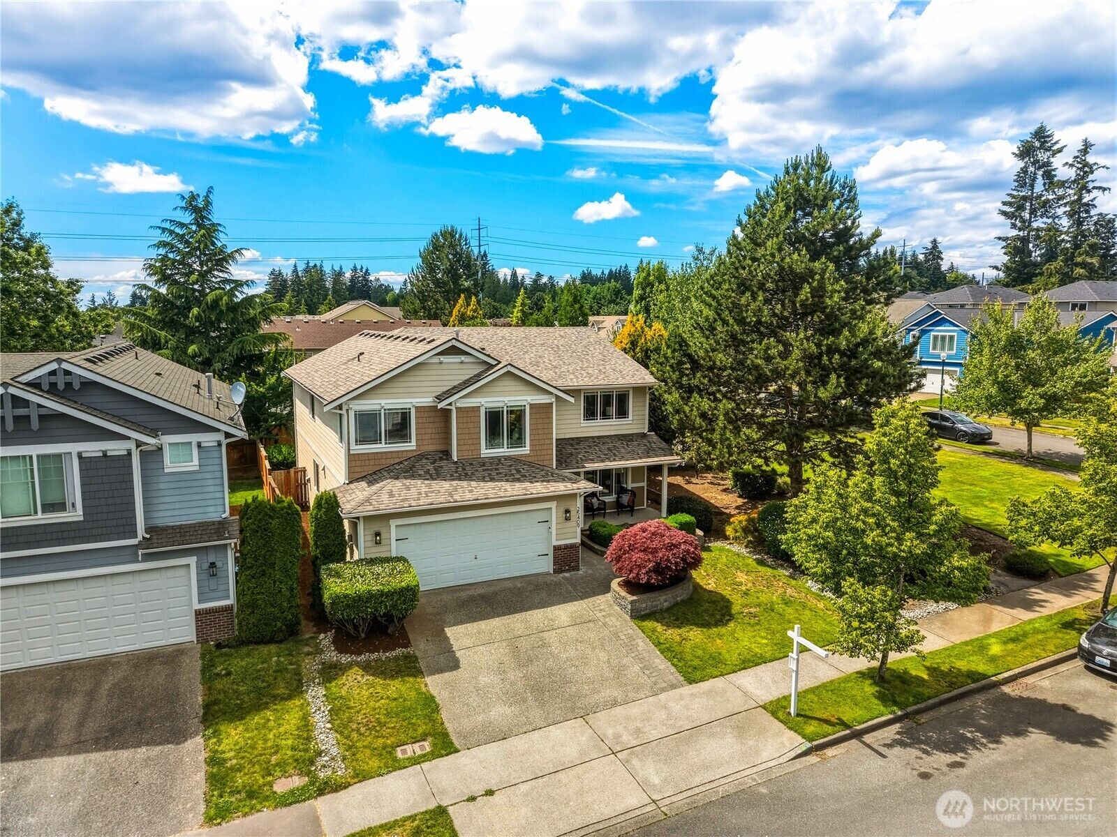 Property Photo:  25409  161st Avenue SE  WA 98042 