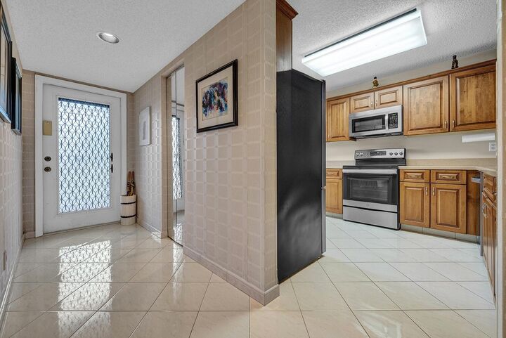 Property Photo: 15074 Witney Road 205 FL 33484
