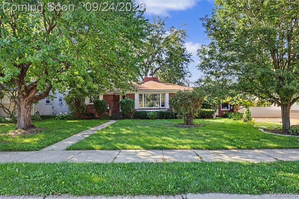 Property Photo: 22300 Lanse Street MI 48081