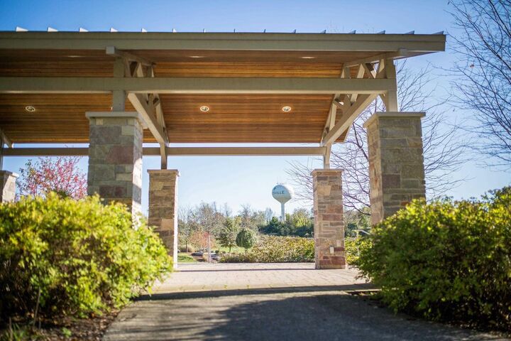 Property Photo: 2721 Greenway Circle WI 53548