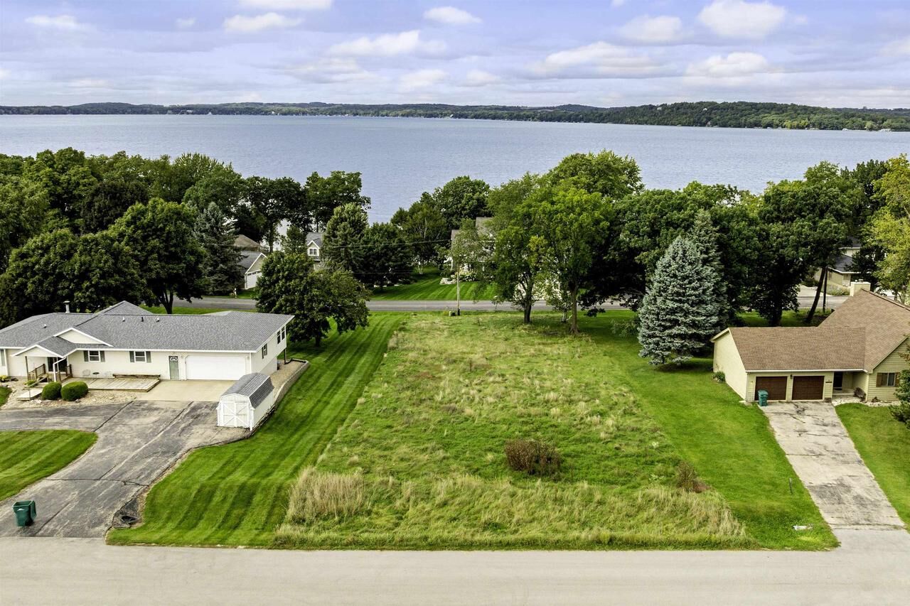 Property Photo:  Lot 30 Oakwood Beach Road  WI 53946 