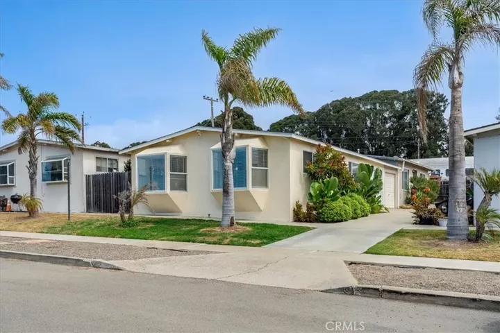 Property Photo:  1341 Dewey  CA 93445 