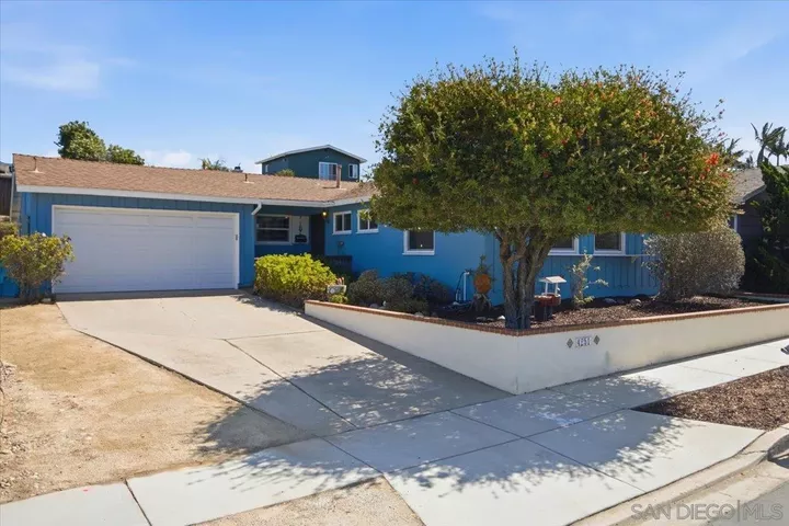 Property Photo: 4251 Moraga Avenue CA 92117