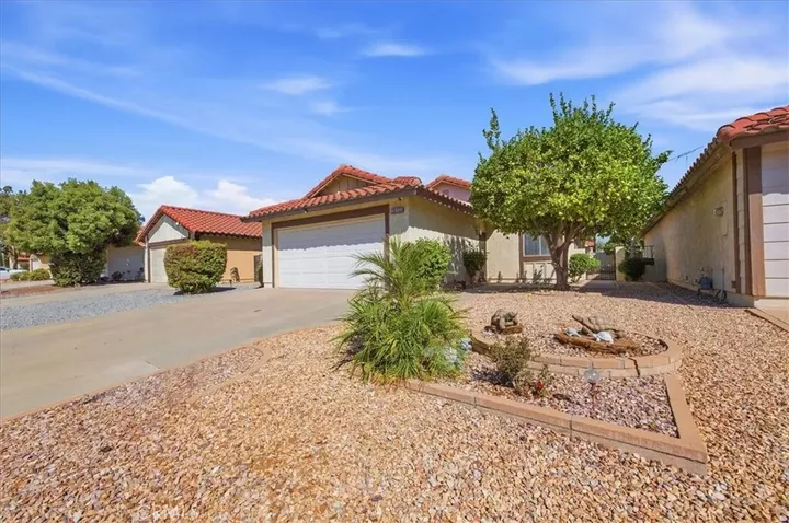 Property Photo:  26132 Bluebell Street  CA 92586 