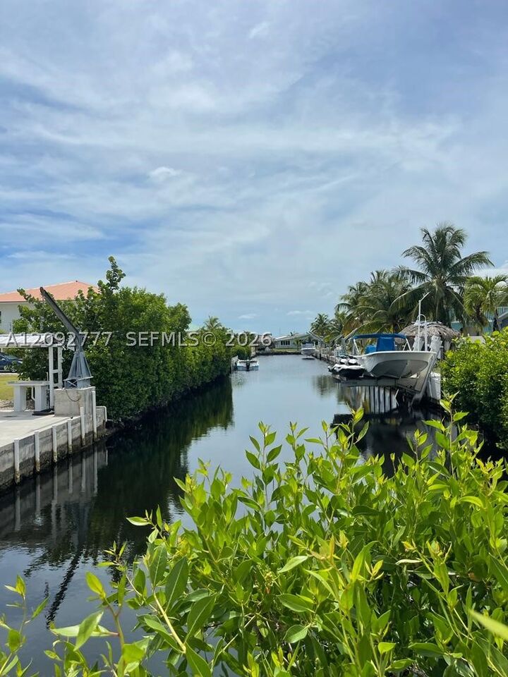Property Photo: 30351 Flamingo Ln FL 33043