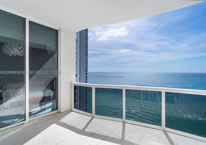 Property Photo: 15811 Collins Ave 2006 FL 33160