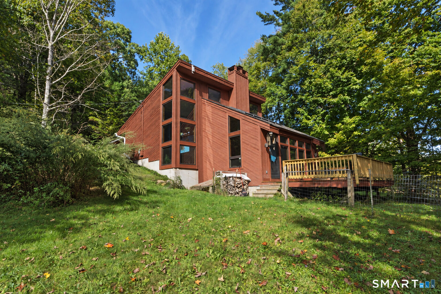 Property Photo:  220 Richards Road  CT 06057 