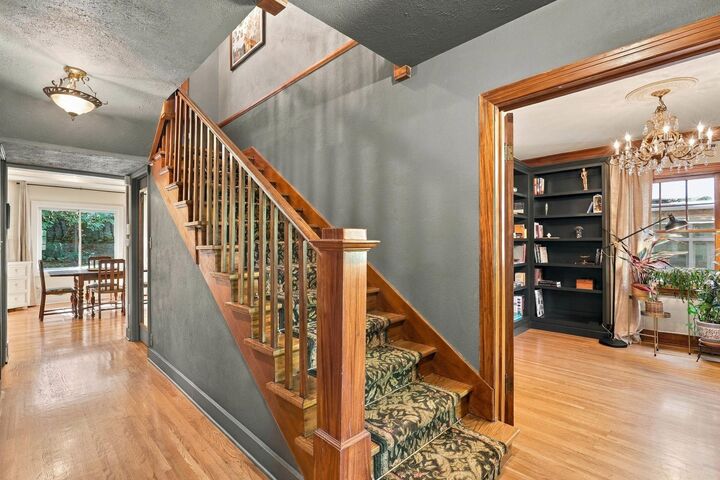 Property Photo:  417 W Shoshone Pl  WA 99203 