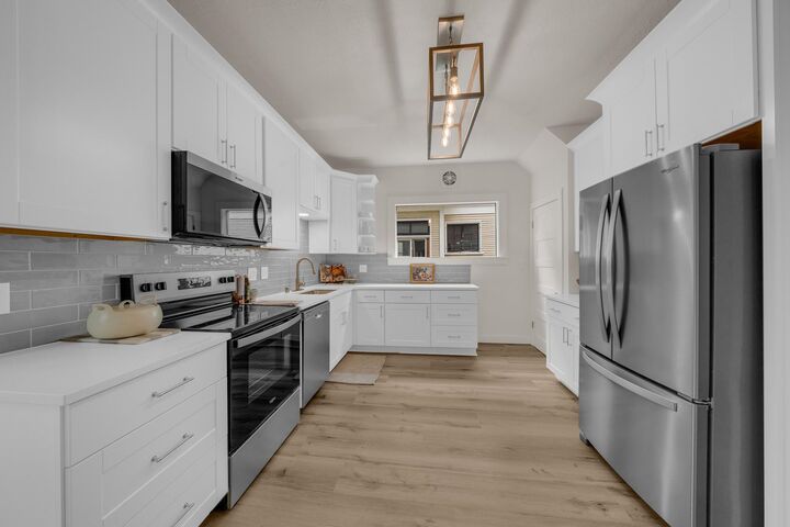 Property Photo: 1128 W Mansfield Ave WA 99205