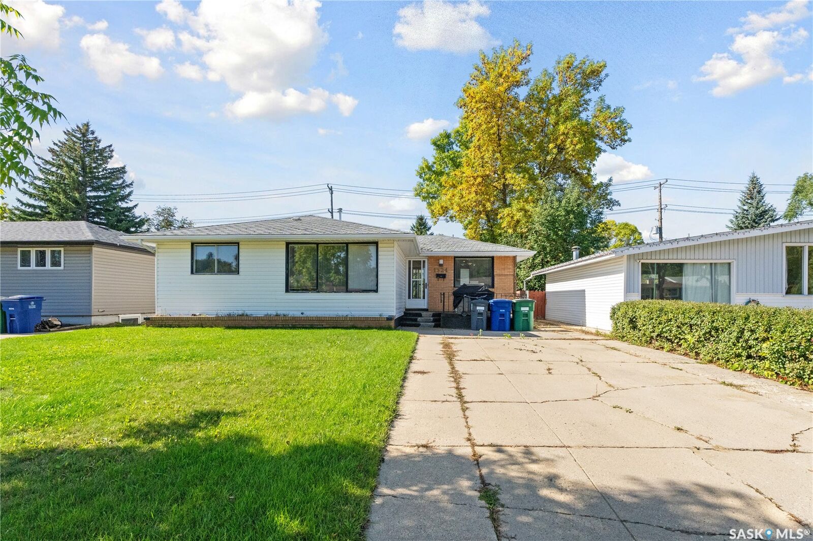 Property Photo: 1524 Argyle Avenue SK S7H 2W5