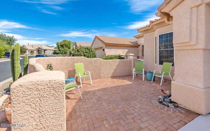 Property Photo:  13196 N Silver Cholla Place  AZ 85658 