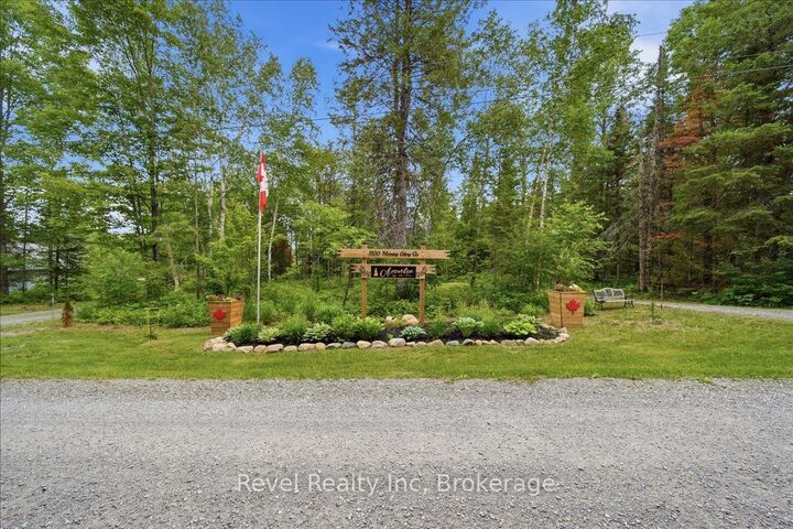 Property Photo: 1100 Morning Glory Drive ON K0M 1R0