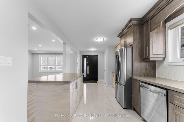 Property Photo:  54 Saratoga Drive  ON M1P 4J1 