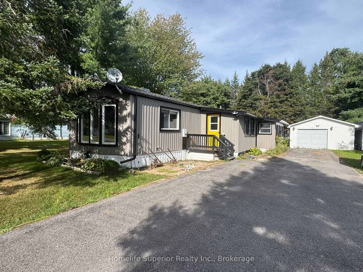 Property Photo: 35 Chandos Street ON K0L 1Z0