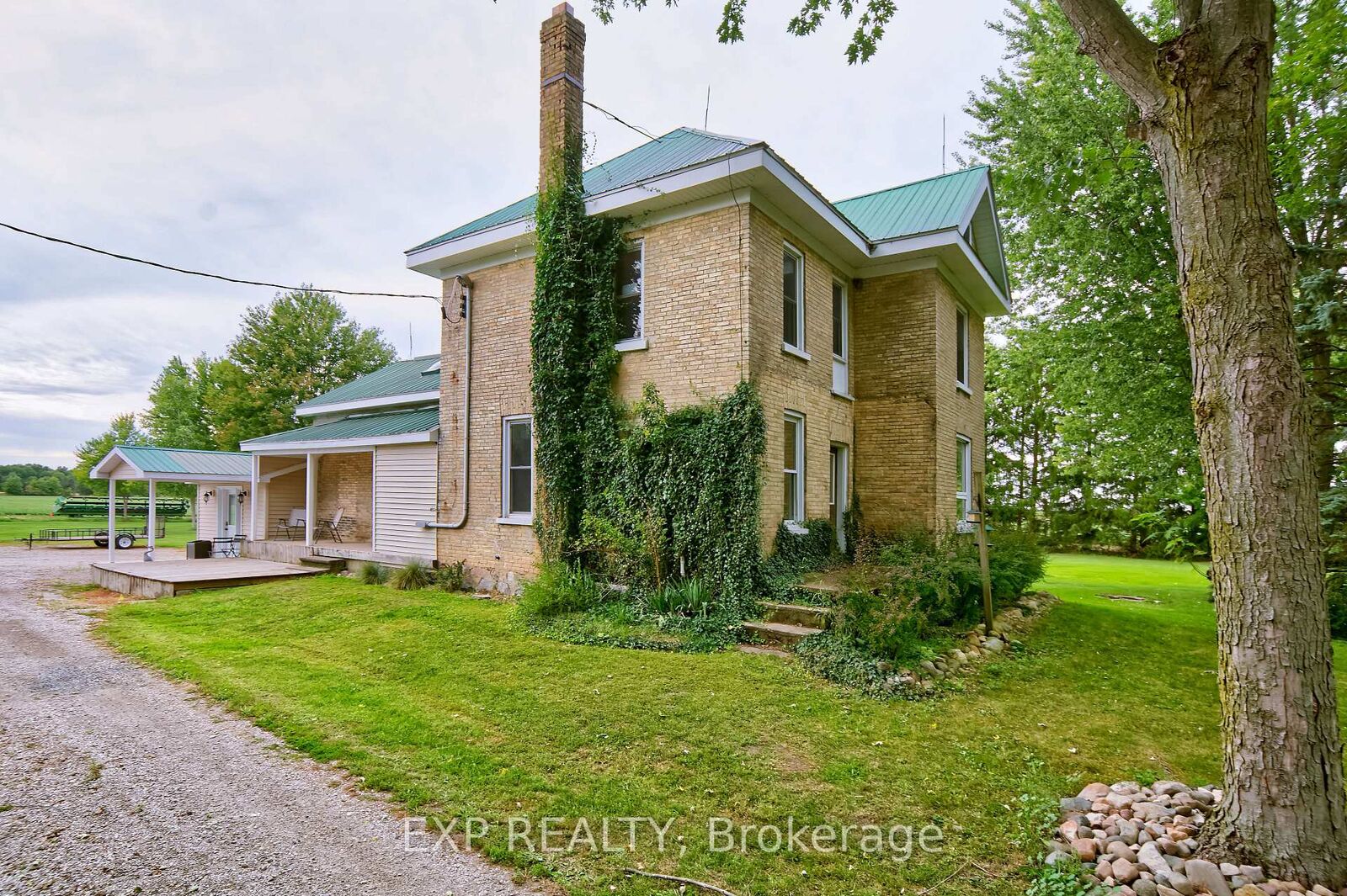 Property Photo:  70257 Blackbush Line  ON N0M 1N0 