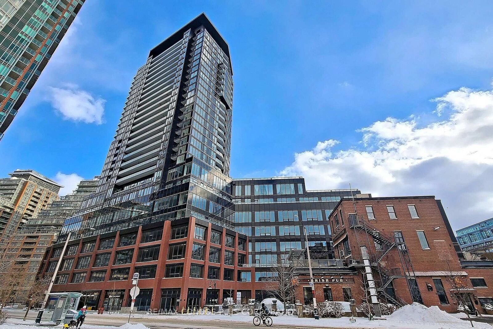 Property Photo:  135 East Liberty Street 1409  ON M6K 0G7 