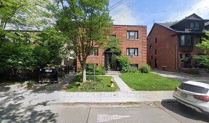 Property Photo:  130 Macpherson Avenue 24  ON M5R 1W8 