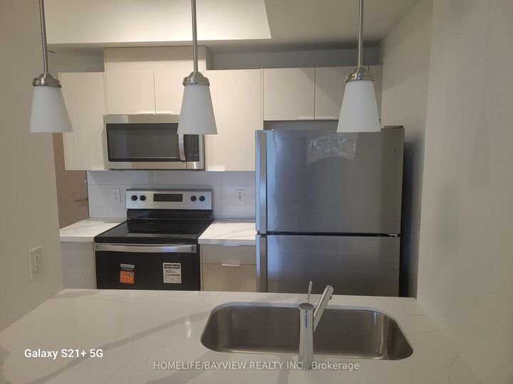Property Photo: 2825 Jane Street 1113 ON M3N 2J5