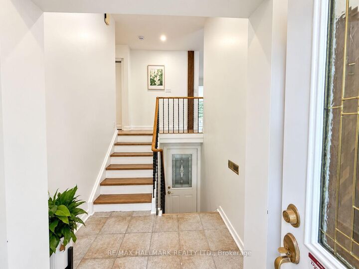 Property Photo: 23 Ironshield Crescent ON L3T 3K7