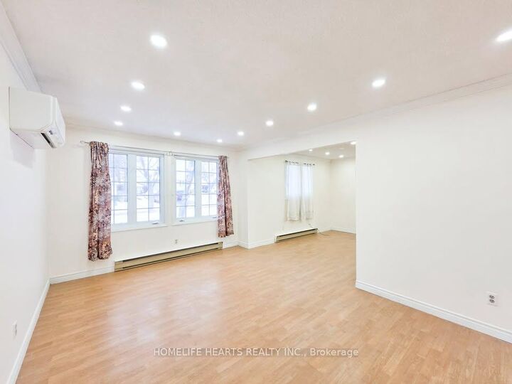 Property Photo:  556 Capilano Crescent  ON L1H 7V2 