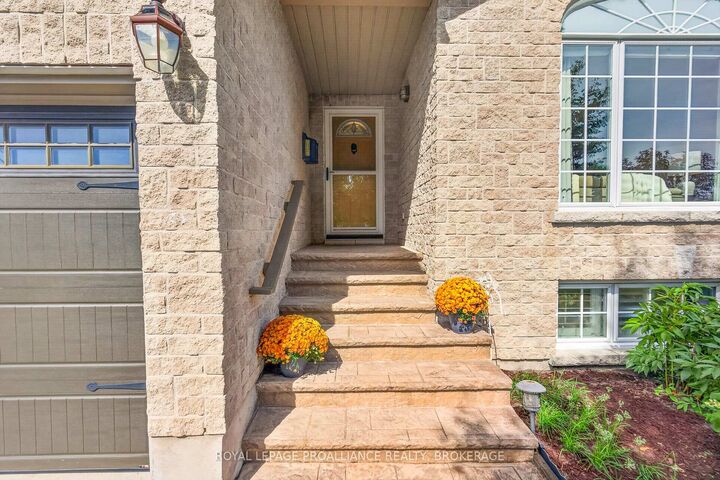 Property Photo:  178 Langfield Street  ON K7P 3J3 