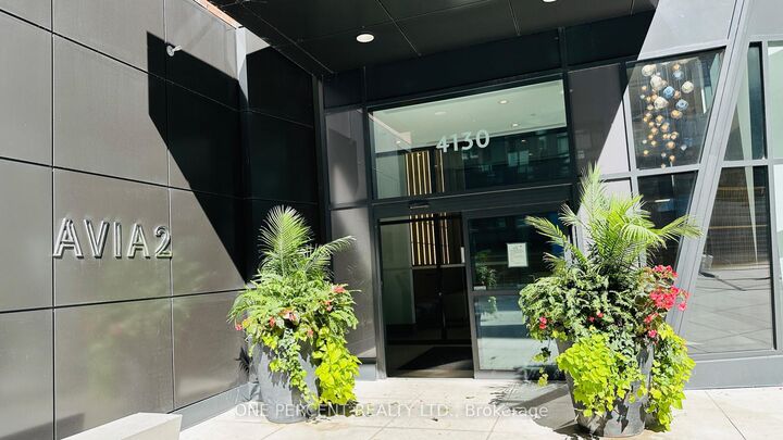 Property Photo:  4130 Parkside Village Drive 1011  ON L5B 0L7 
