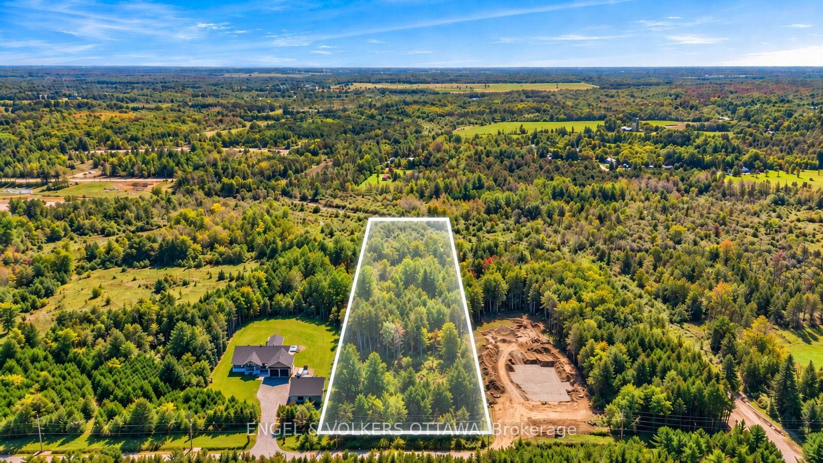 Property Photo:  6248 Nick Adams Road  ON K4P 1H2 