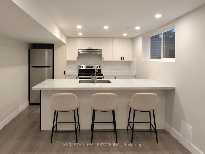 Property Photo: 69 Austin Drive Lower ON L8V 3V5