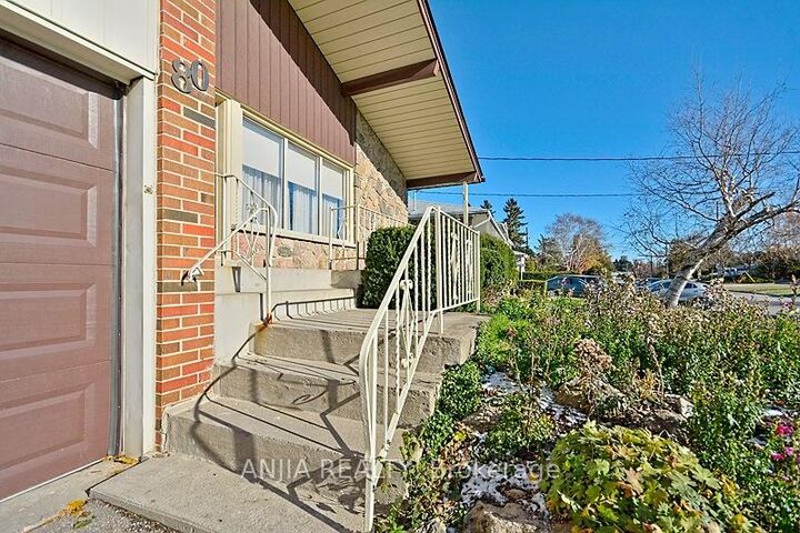 Property Photo: 80 Alamosa Drive Upper ON M2J 2N9
